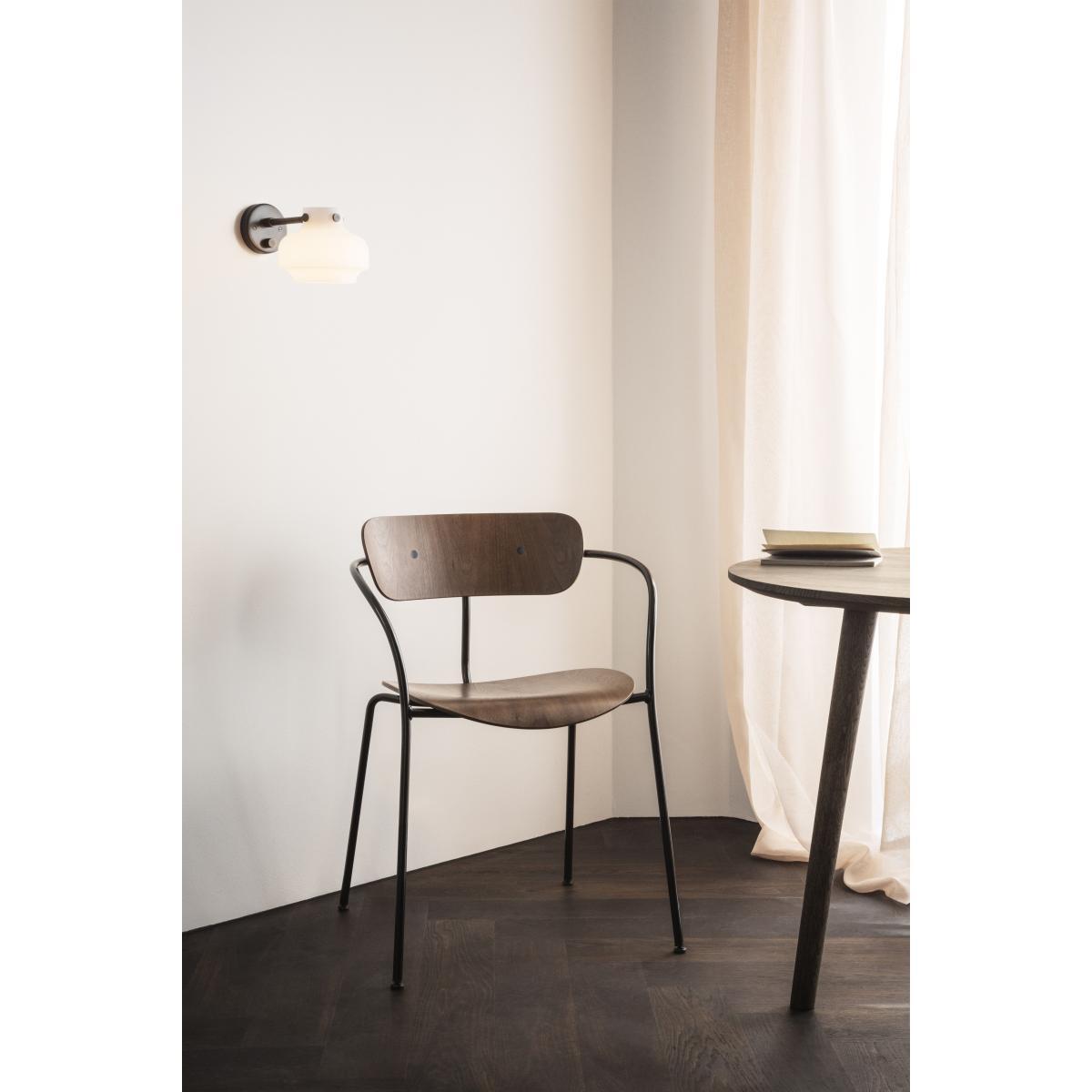Pavilion AV2 Stackable armchair - / Lacquered wood by &tradition Black – image 2