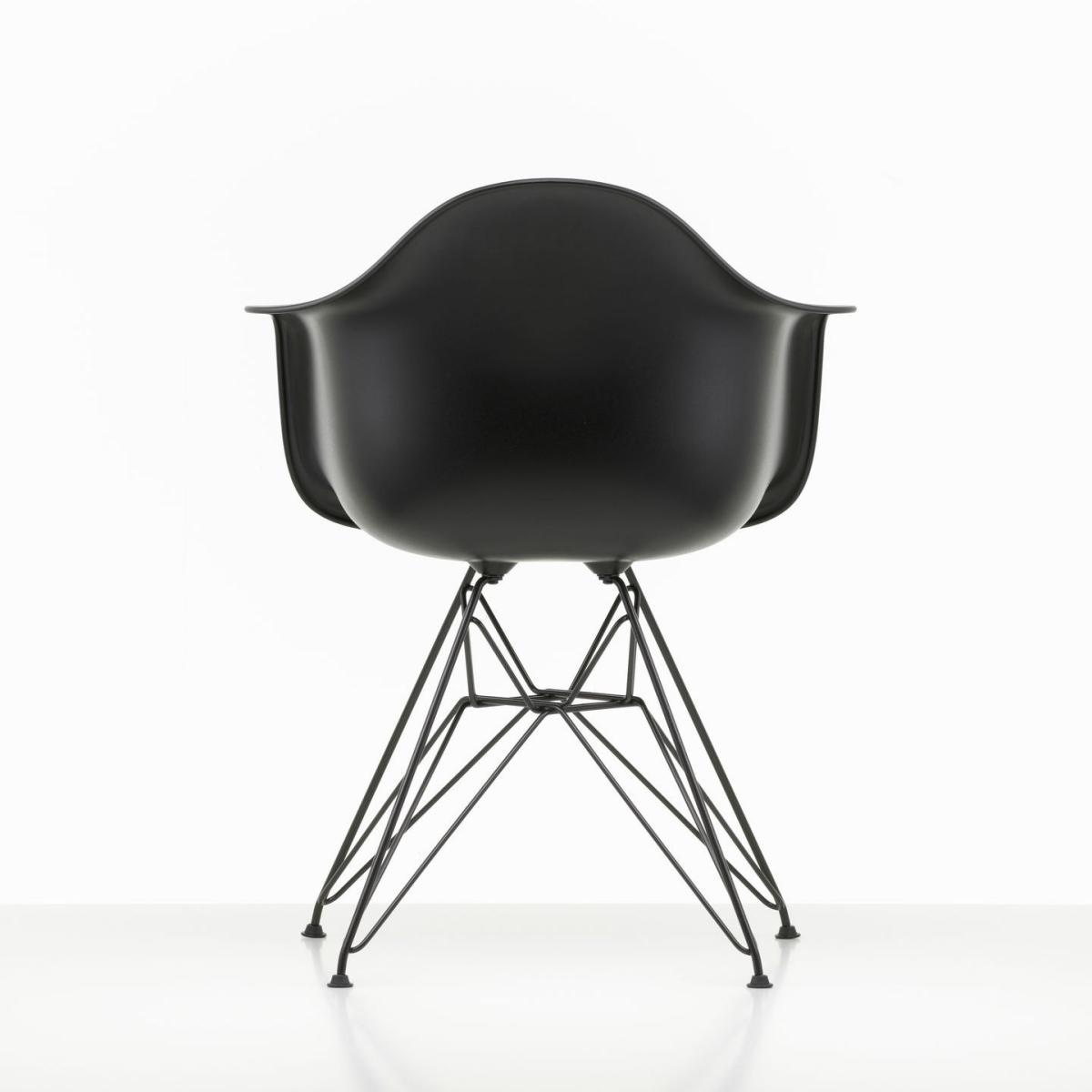 DAR - Eames Plastic Armchair Armchair - / (1950) - Black legs by Vitra Black – image 4