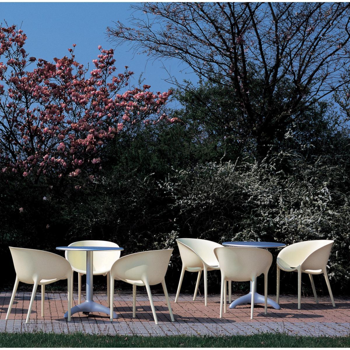Soft Egg Stackable armchair - Polypropylen by Driade Grey – image 5