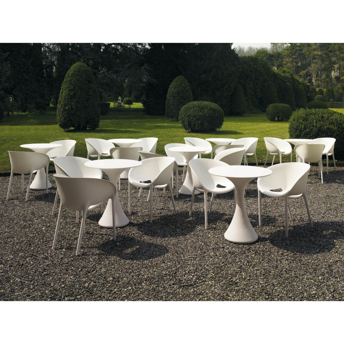 Soft Egg Stackable armchair - Polypropylen by Driade Grey – image 9