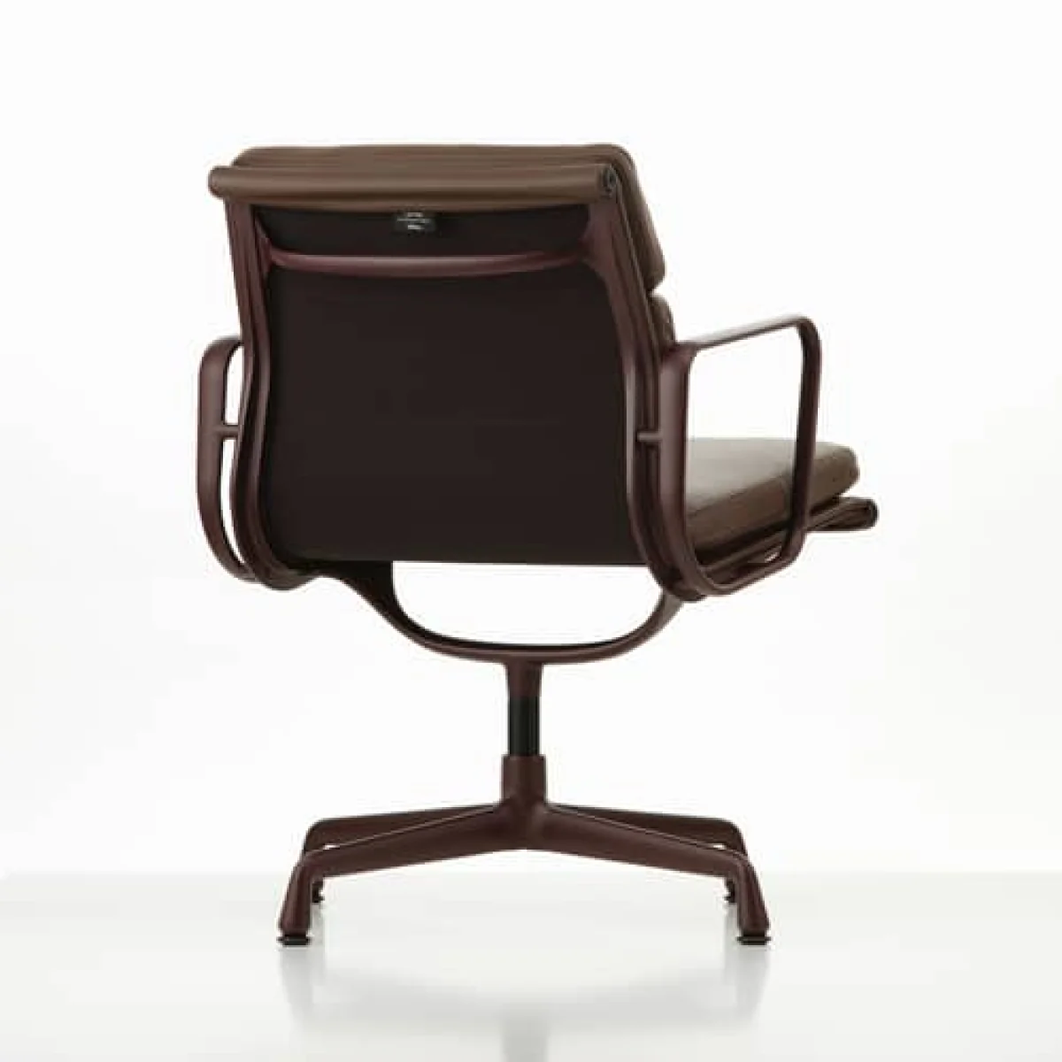 Soft Pad EA 208 Swivel armchair leather brown / Eames (1969) - Vitra – image 2