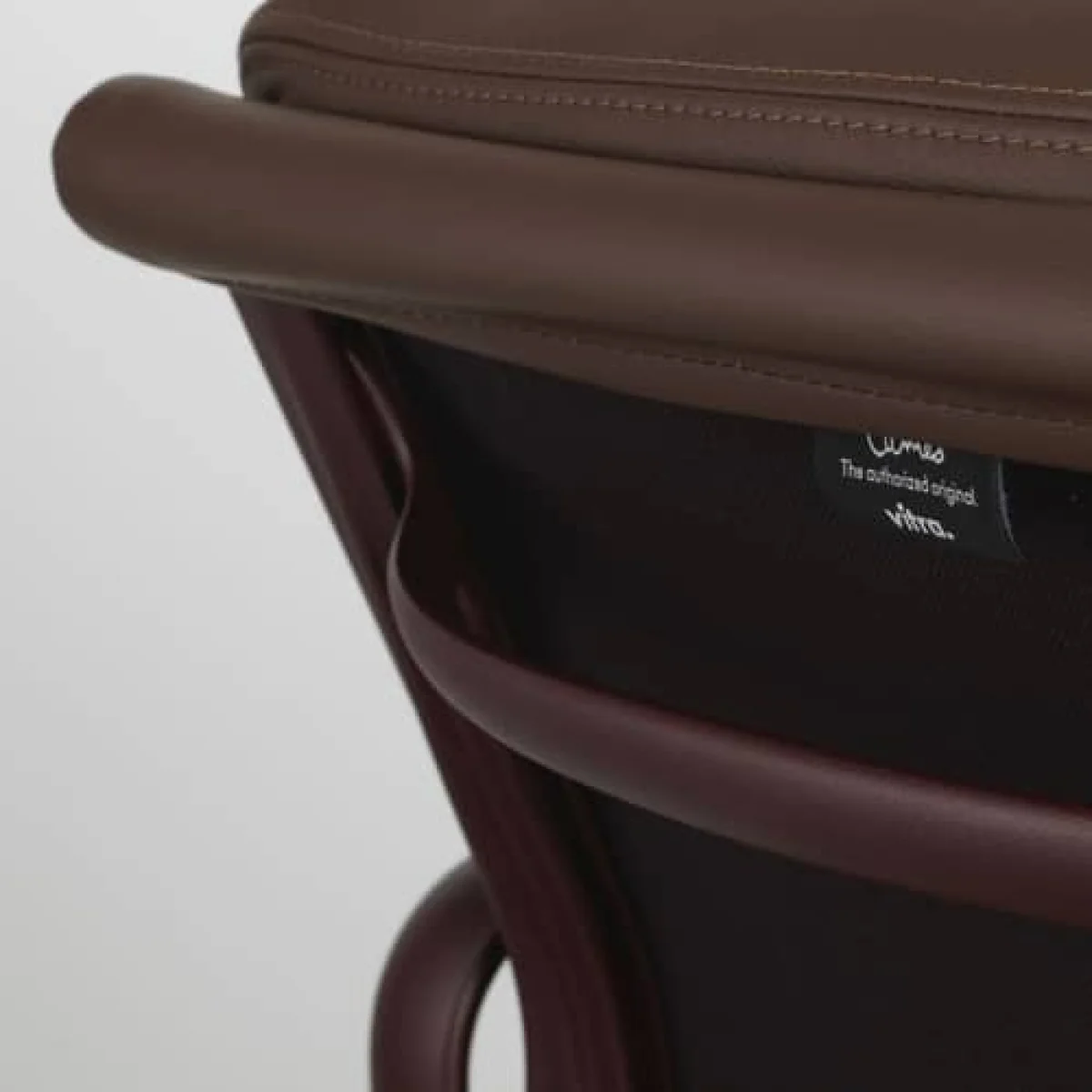 Soft Pad EA 208 Swivel armchair leather brown / Eames (1969) - Vitra – image 4