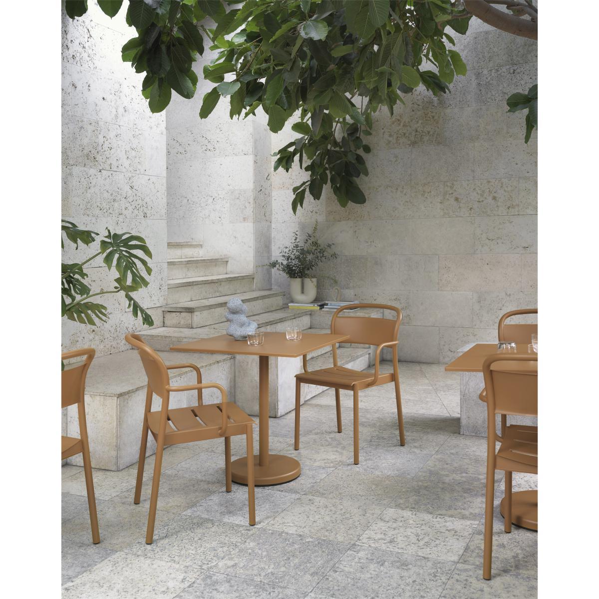 Linear Stackable armchair - / Steel by Muuto Green – image 7