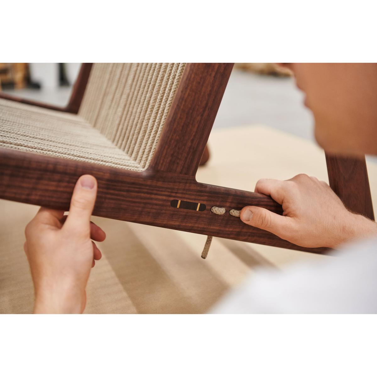 MR01 Initial Lounge armchair - / Walnut & rope by Gubi Beige/Natural wood – image 11