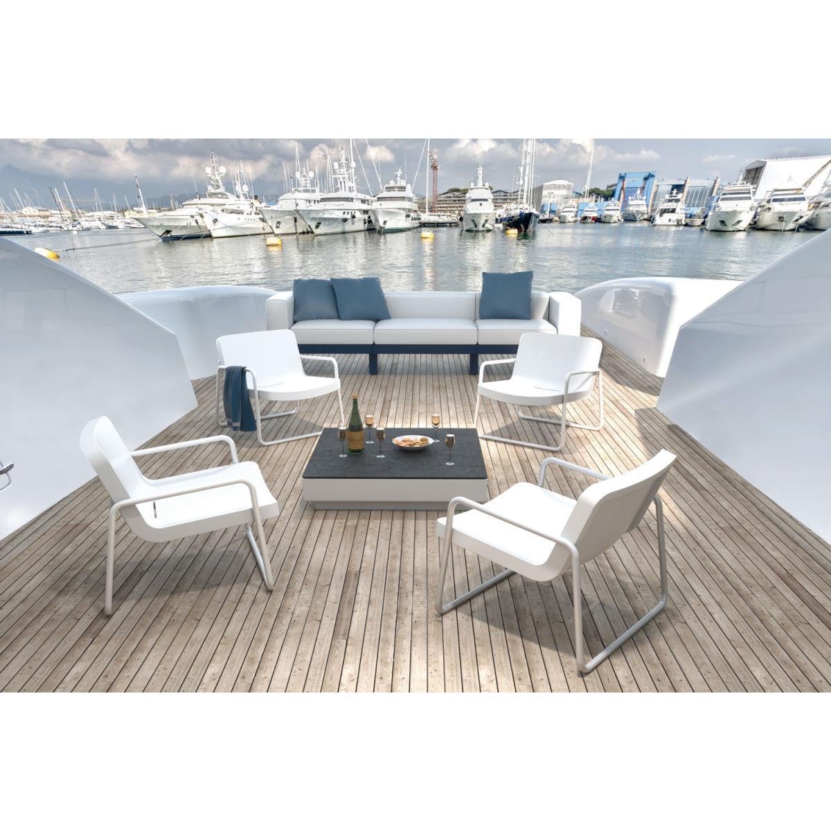 Time out Low armchair - Stackable by Serralunga White – image 3