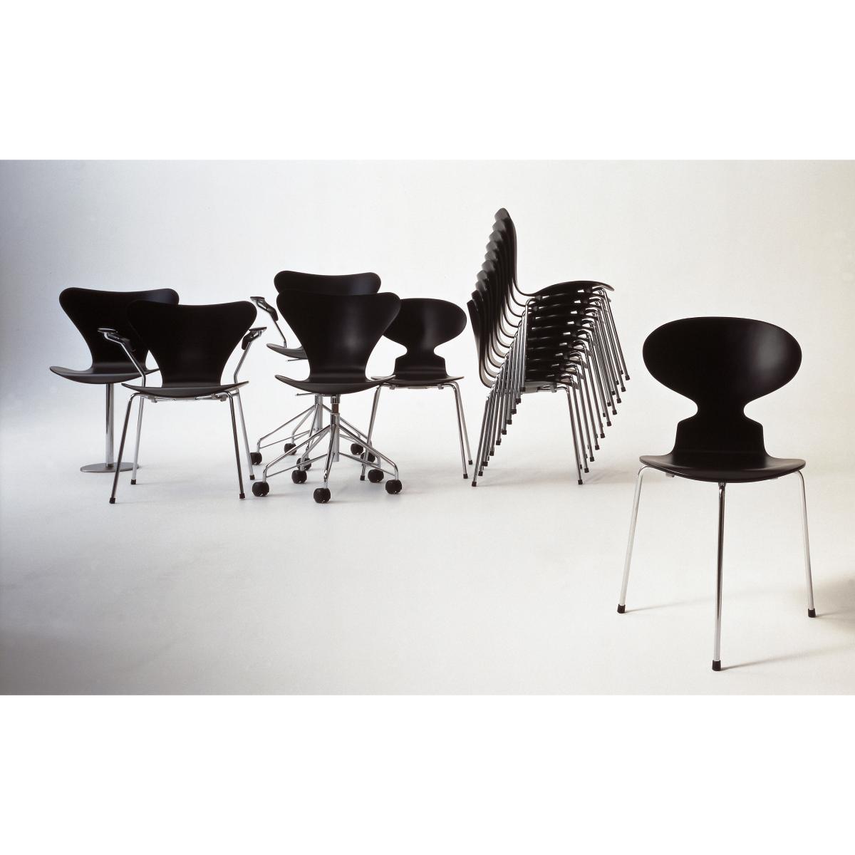 Série 7 Armchair - Lacquered wood by Fritz Hansen White – image 2