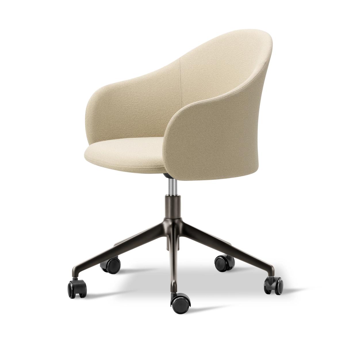 Fredericia Furniture Gomo Armchair armchair swivel base 5-star Mylla 221-flint – image 2