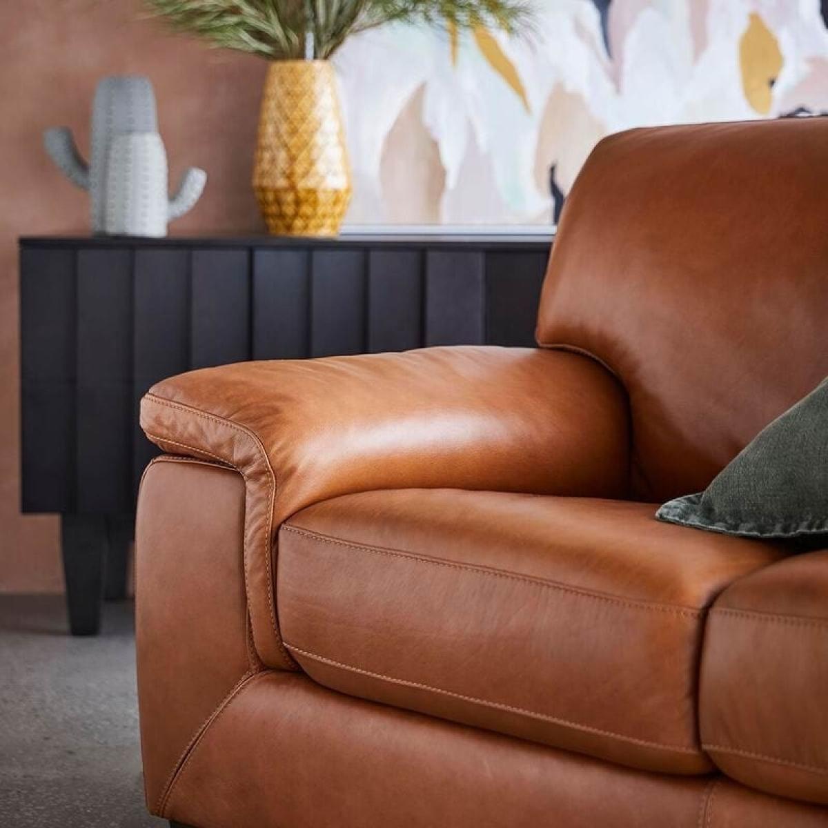 Downtown Annie Armchair – image 3