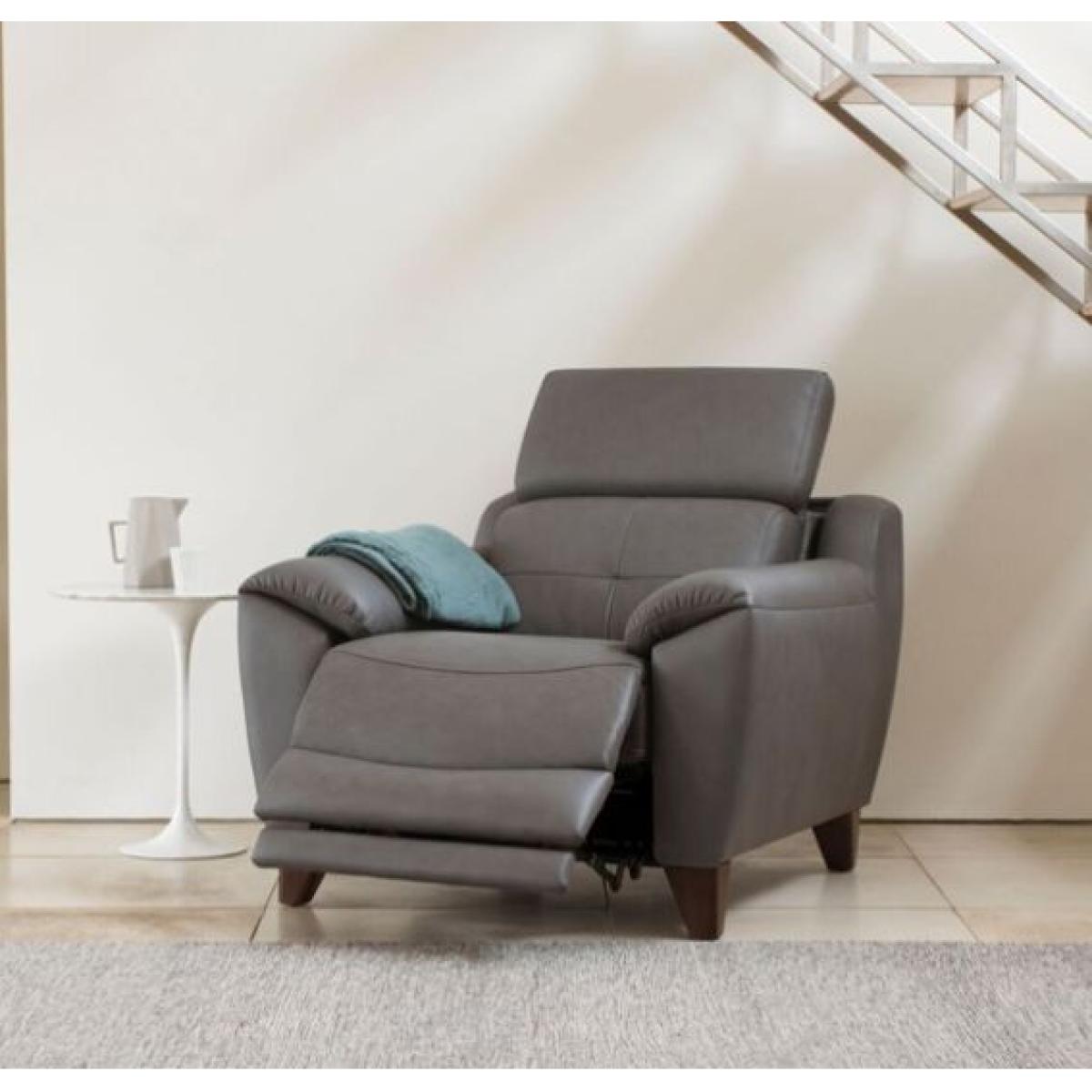 Parker Knoll Evolution Design 1702 Armchair – image 2