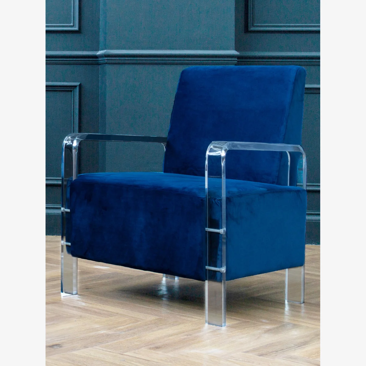 Clarence Navy Blue Velvet Armchair - Blue