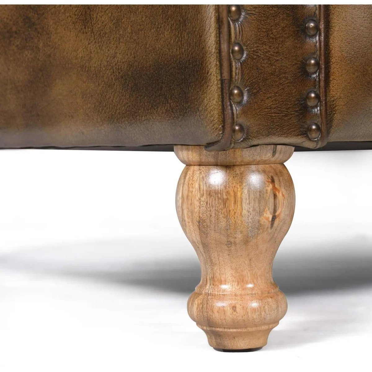 Chatsworth Armchair - Old English – image 7