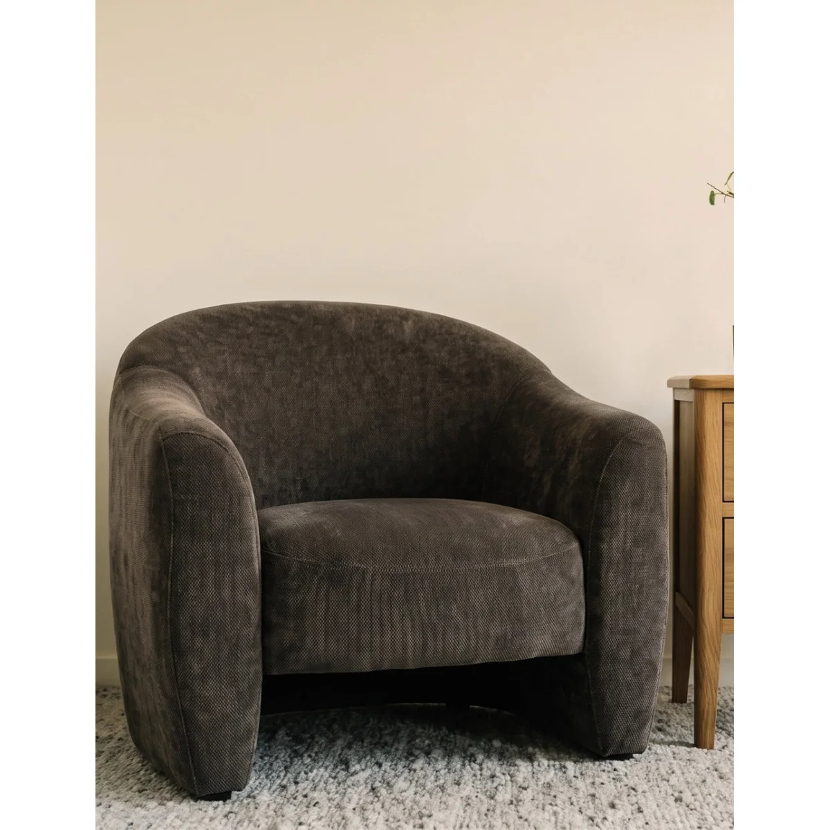 Elio Armchair in Truffle – image 2