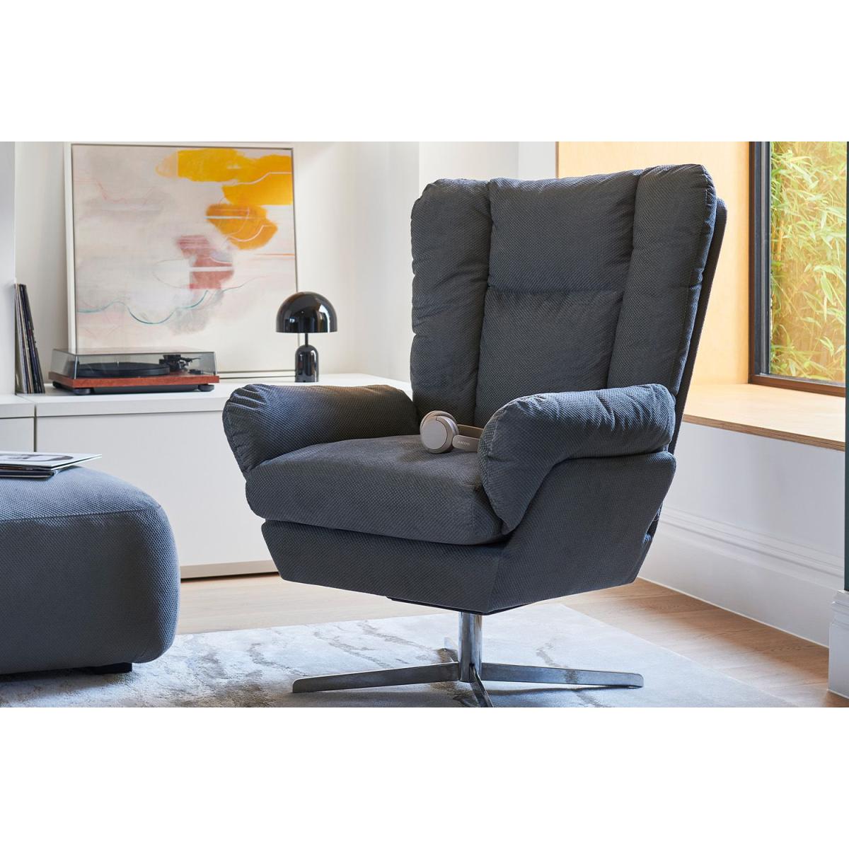 Ellora Swivel Armchair in Dusty Rose Cotton Matt Velvet – image 3