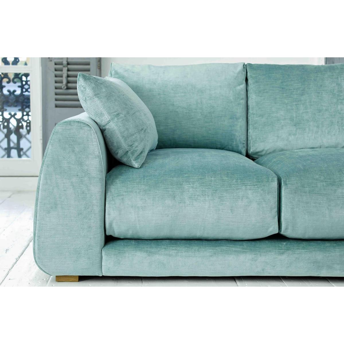 Carmel Armchair in Shearling Hygge Chunky Weave – image 4