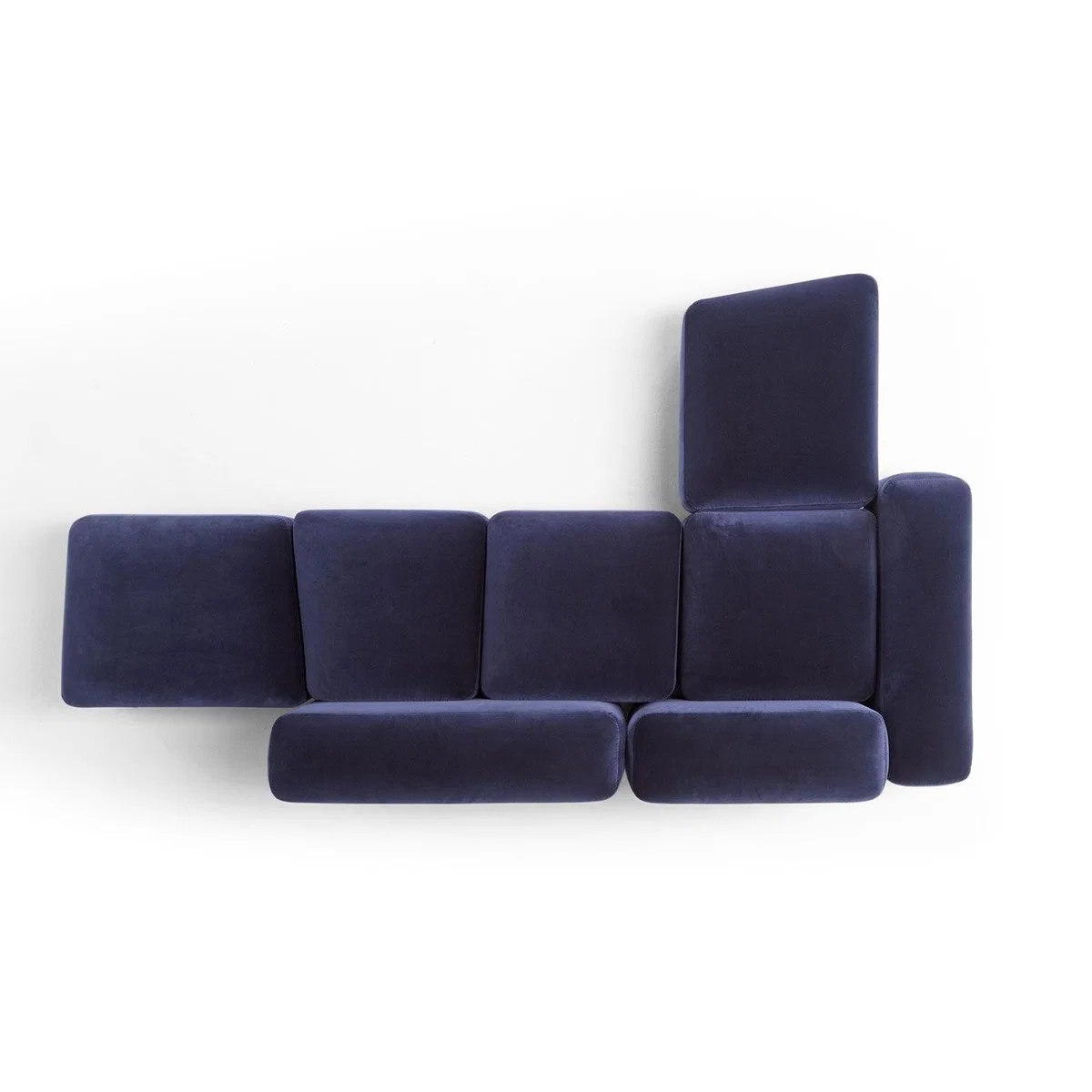 Amura Lapis Sectional Sofa Composition 3 Nobilis Fabric 25 - Heal's UK Furniture – image 4