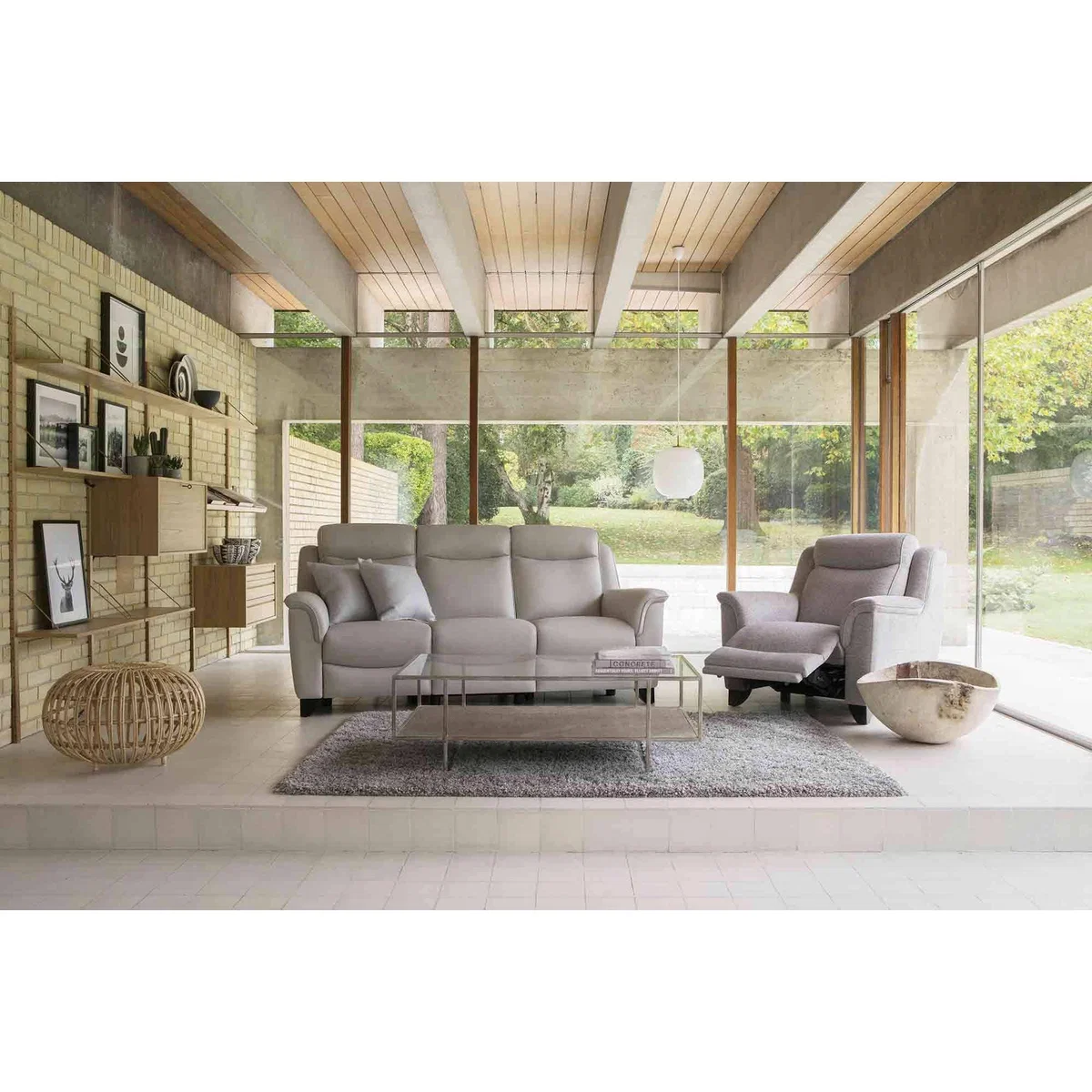 Parker Knoll Manhattan Sofa – image 4