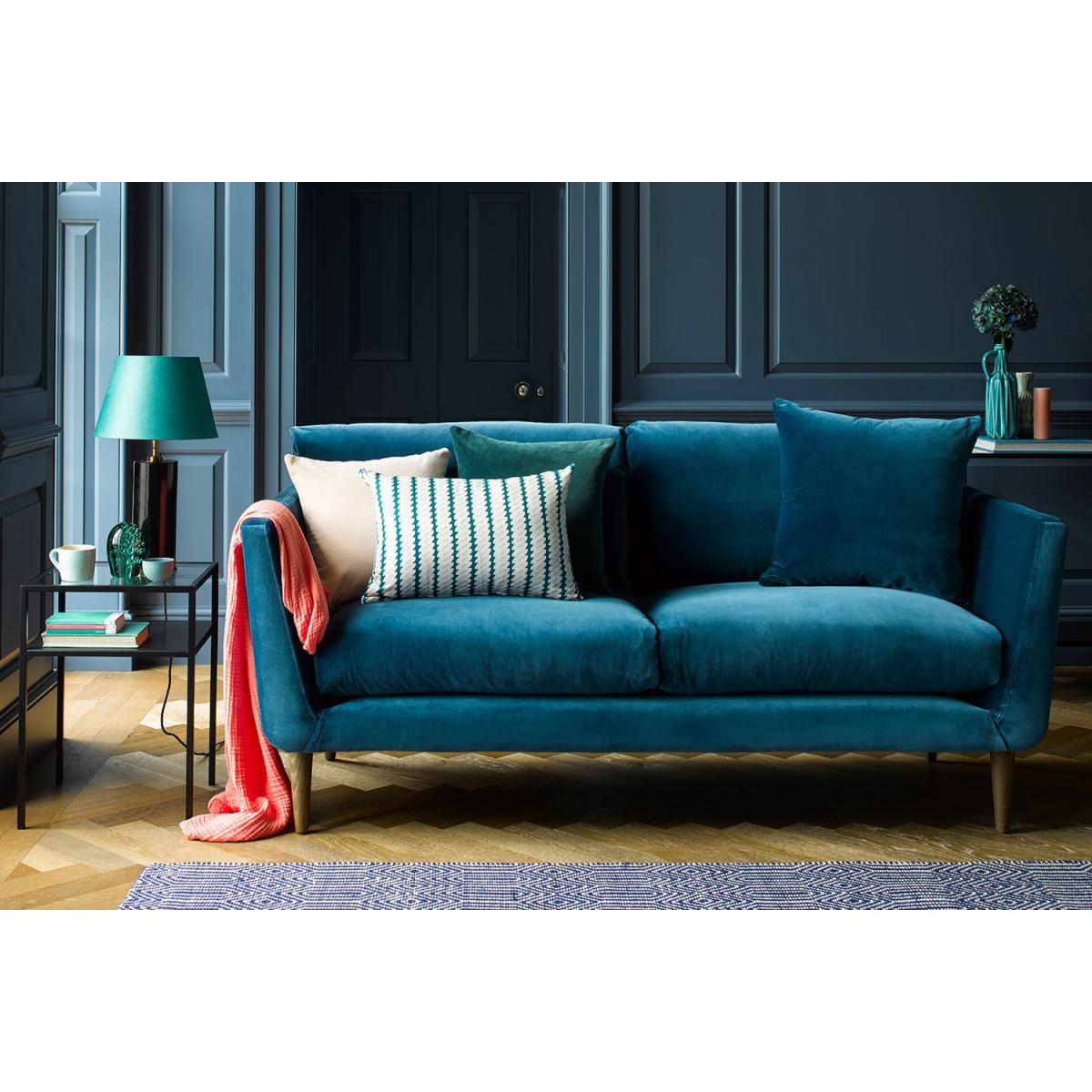 Holly 2.5 Seat Sofa in Mossymere Norfolk Cotton - sofa.com – image 2