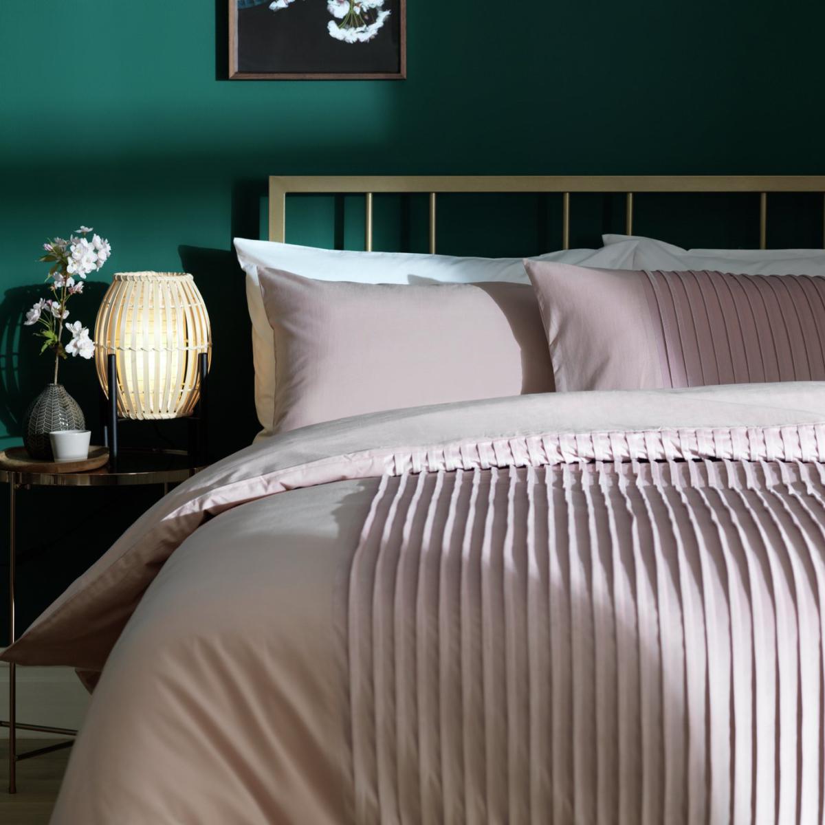 Habitat Pleated Velvet Pink Bedding Set - Super King – image 5