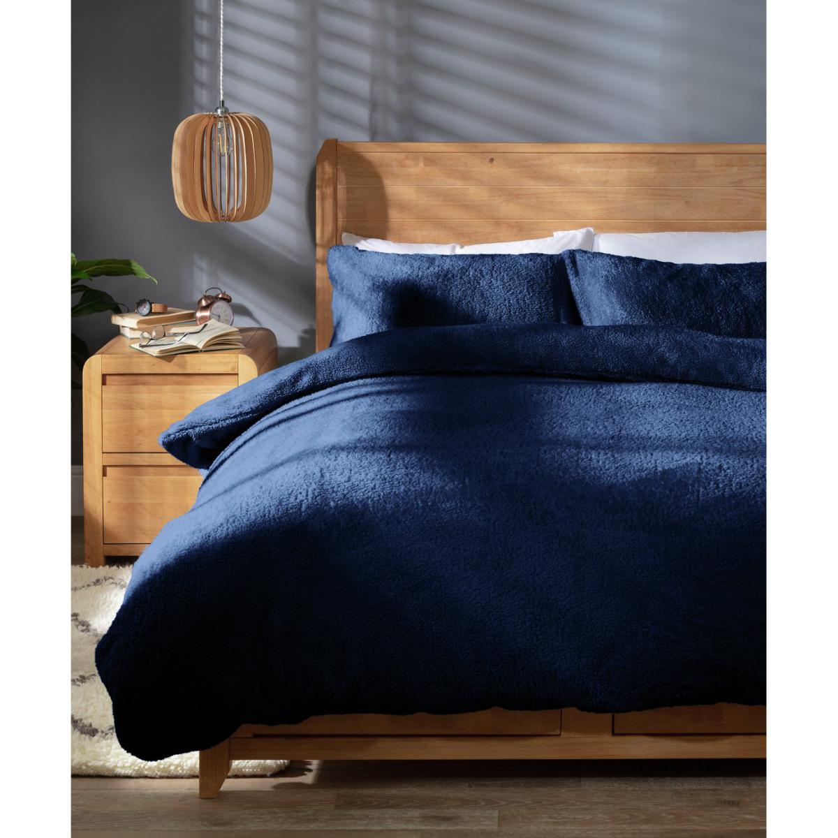 Habitat Navy Blue Fleece Bedding Set - Superking – image 2