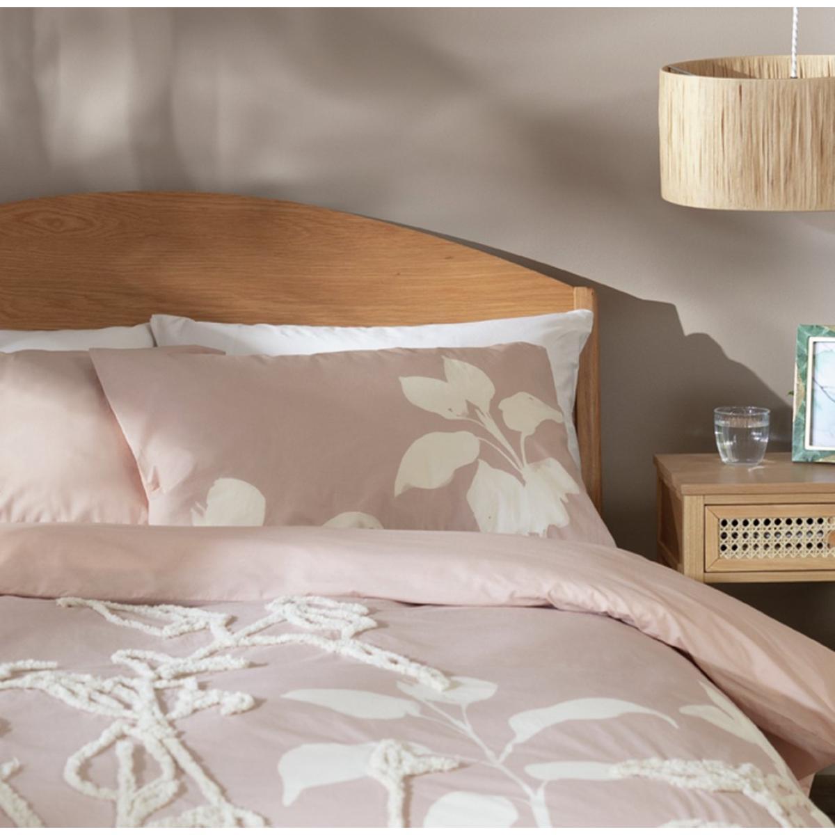Habitat Cabin Retreat Tufted Bedding Set - Superking – image 4