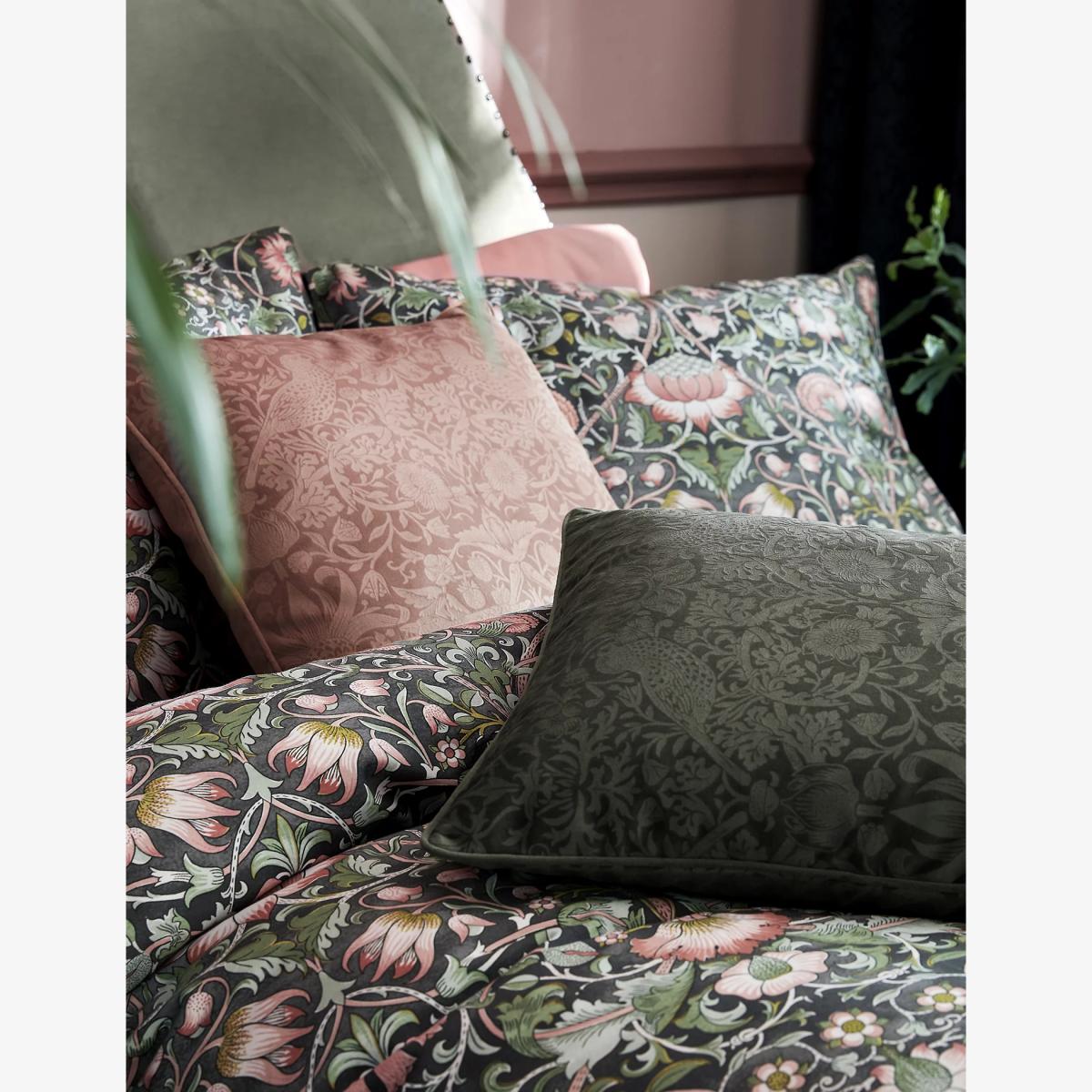 William Morris At Home Pure Cotton Lodden Bedding Set - 6FT - Dusky Rose, Dusky Rose – image 1
