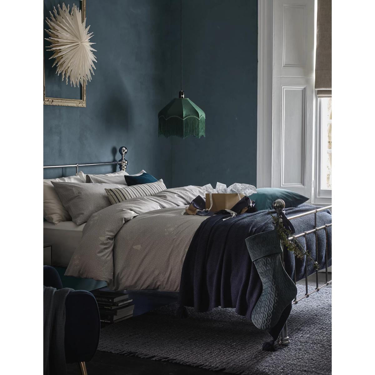 M&S Pure Brushed Cotton Snowflake Embroidered Bedding Set - 6FT - Grey Mix, Grey Mix – image 6