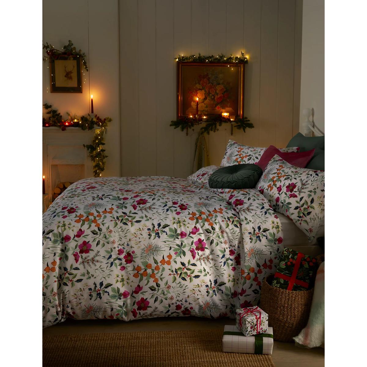Laura Ashley Pure Cotton Sateen Christmas Floral Bedding Set - 6FT - Multi, Multi – image 3