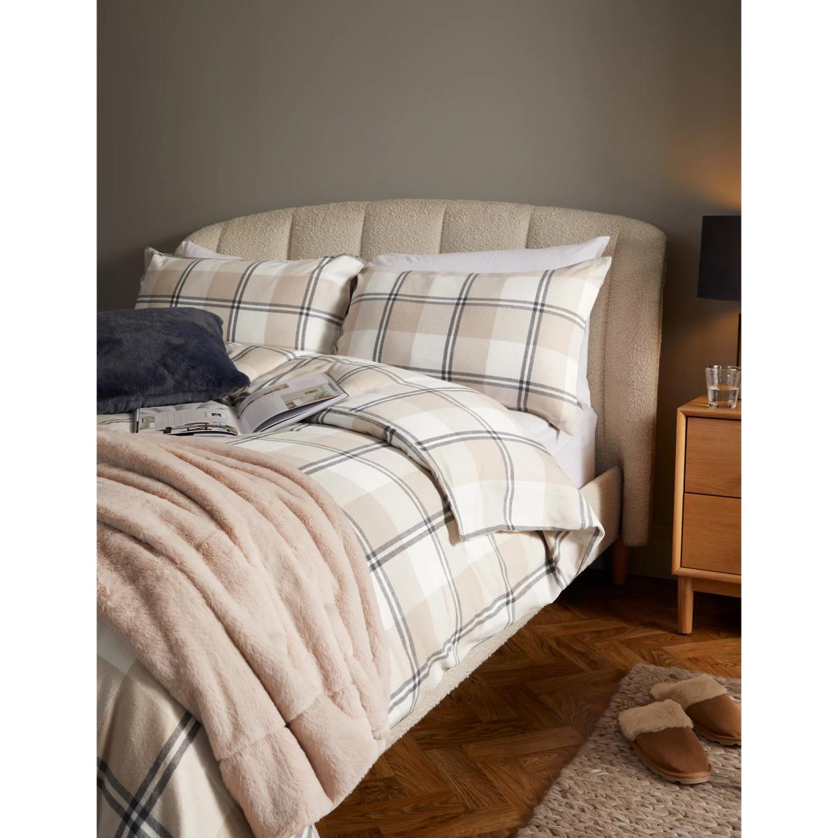 M&S Pure Brushed Cotton Winter Checked Bedding Set - 6FT - Natural Mix, Natural Mix – image 3