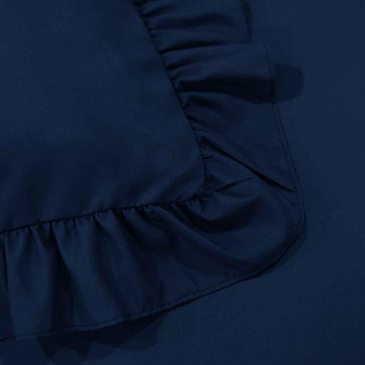 Ruffled Borders Duvet Cover Set - Burgundy / Superking – image 3