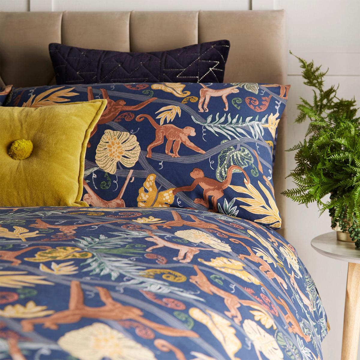 Exotic Monkey Duvet Cover Set - Green / Superking – image 4