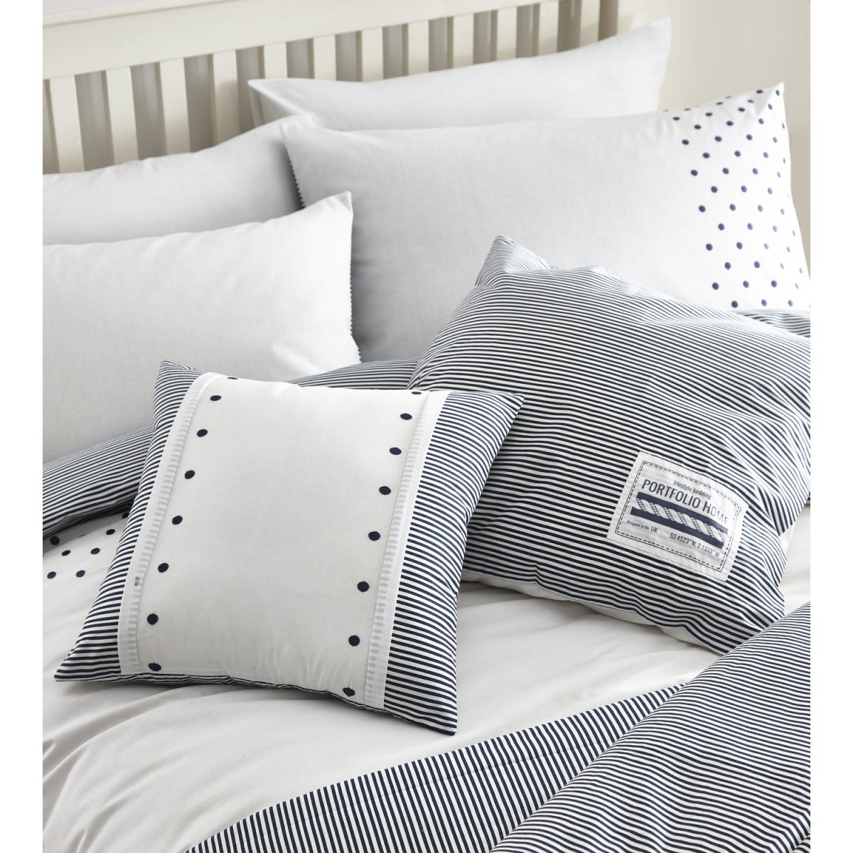 New England Duvet Cover and Pillowcase Set - Navy/White / Super King – image 2