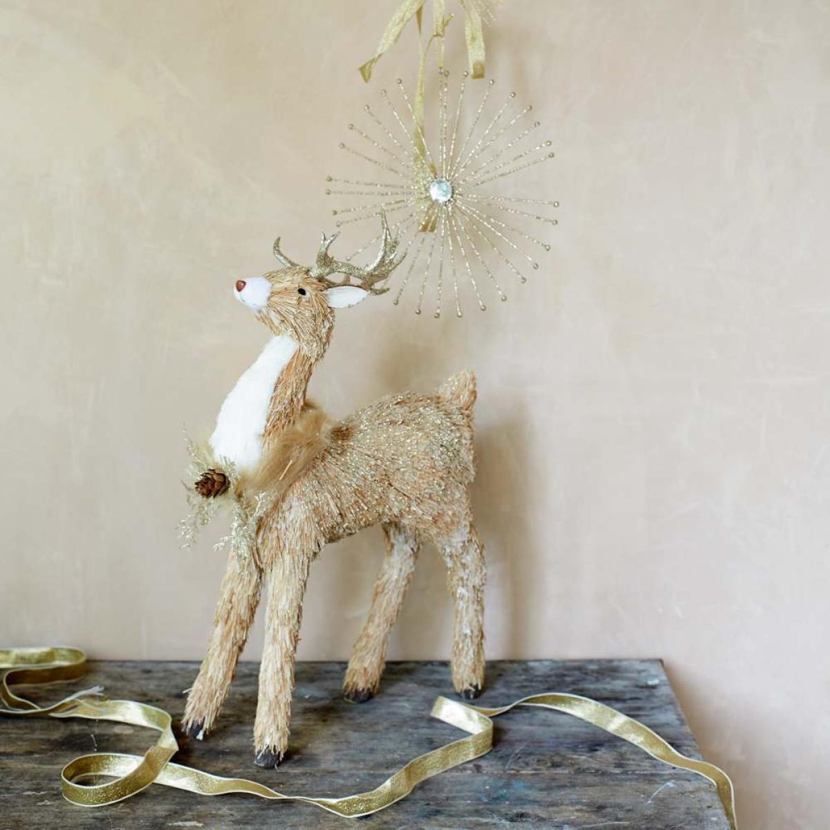 Glittered Bristle Deer
