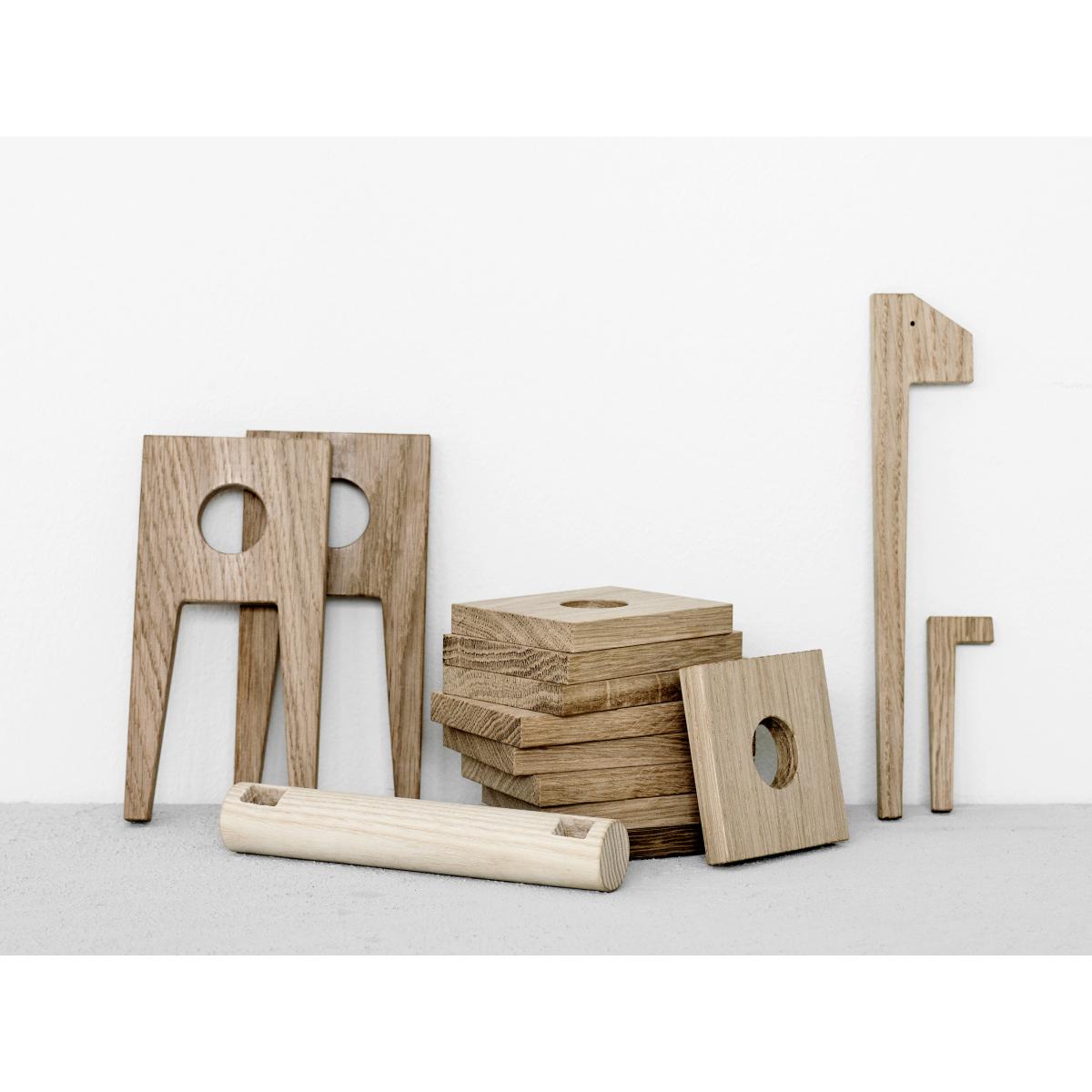 MOEBE Polygrif oak sculpture 21x32 cm Wood. black – image 10
