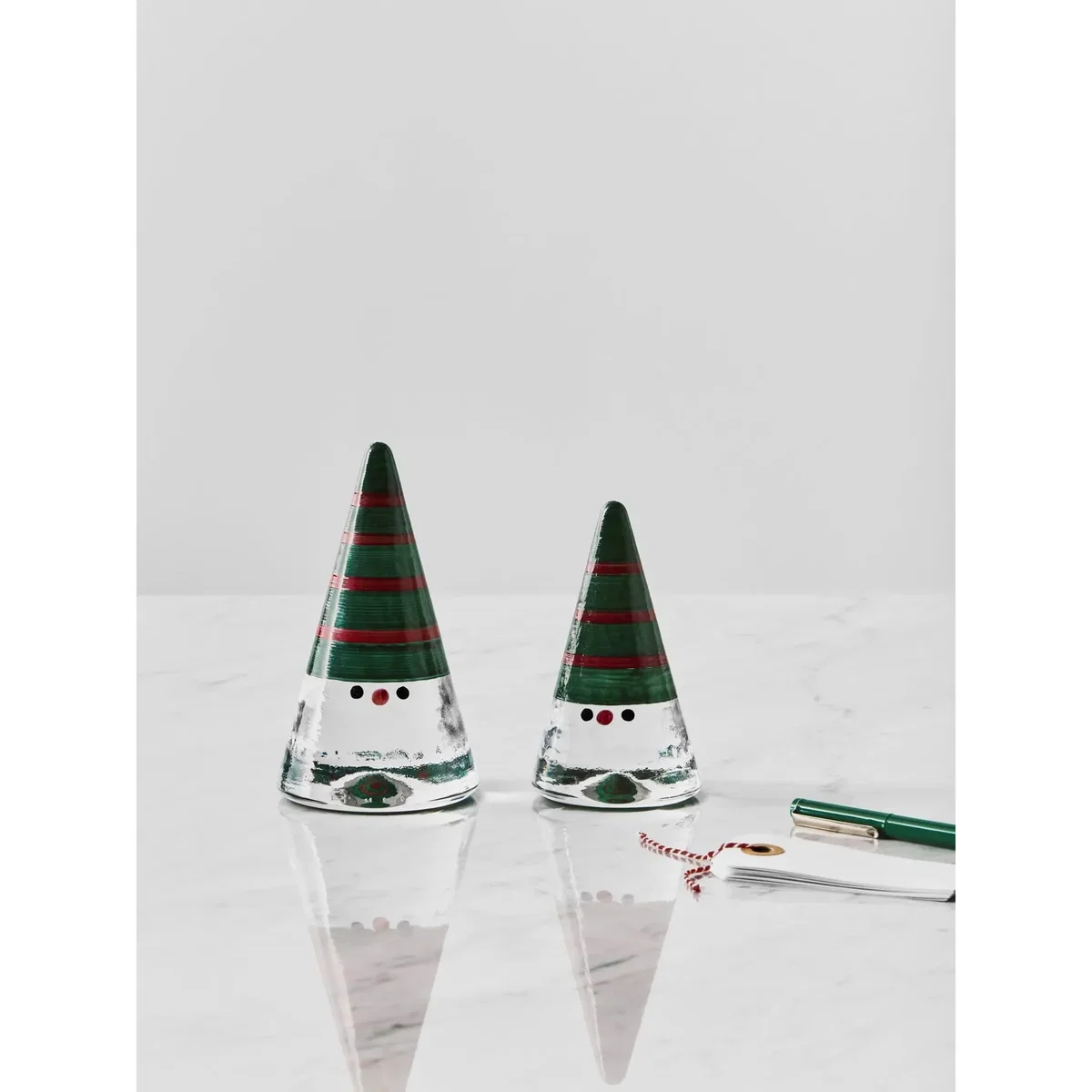 Kosta Boda Noel gnome Green 11.5 cm – image 3
