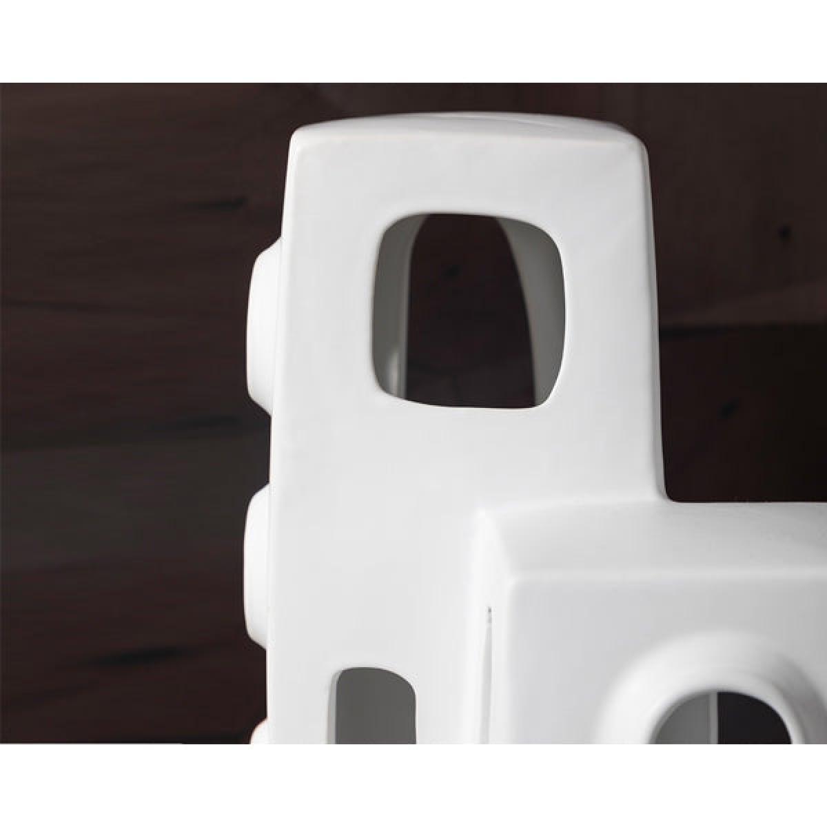 Liang & Eimil Elm II Sculpture – image 5