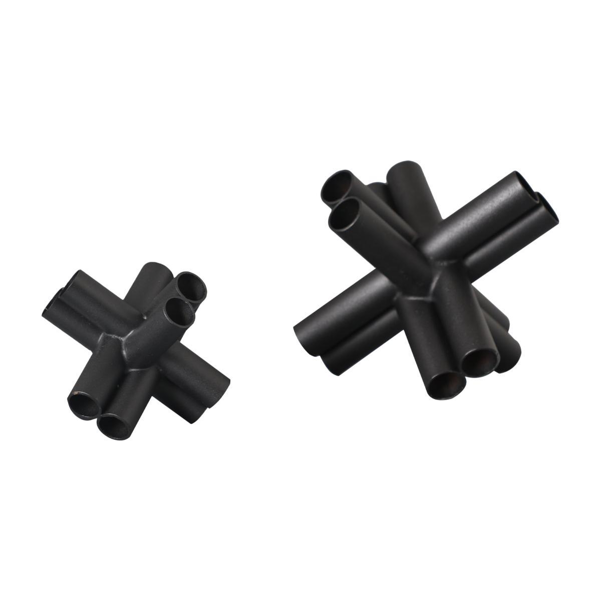 Liang and Eimil Cross Table Decoration – image 1