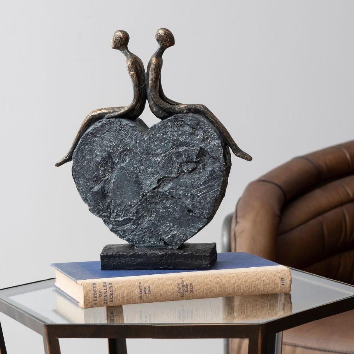 Libra Couple's Love Heart Sculpture – image 3
