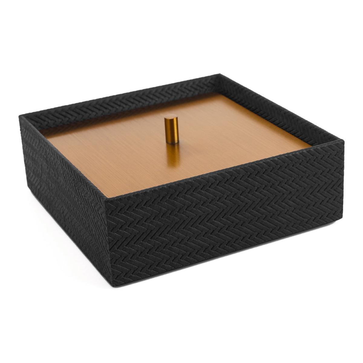 Liang & Eimil Desmalter Ornament Brushed Brass Finish / Small – image 4