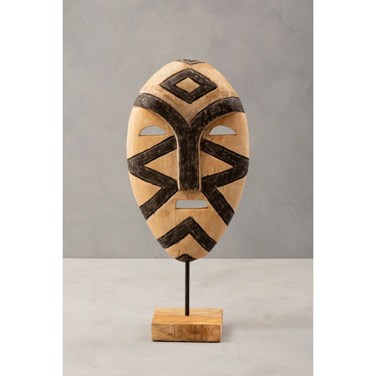 Bantu Large Tribal Wooden Sculpture - Natural – image 5