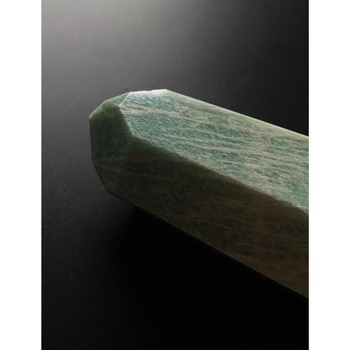 Green Amazonite Point | One Size | Lemuria Store – image 2