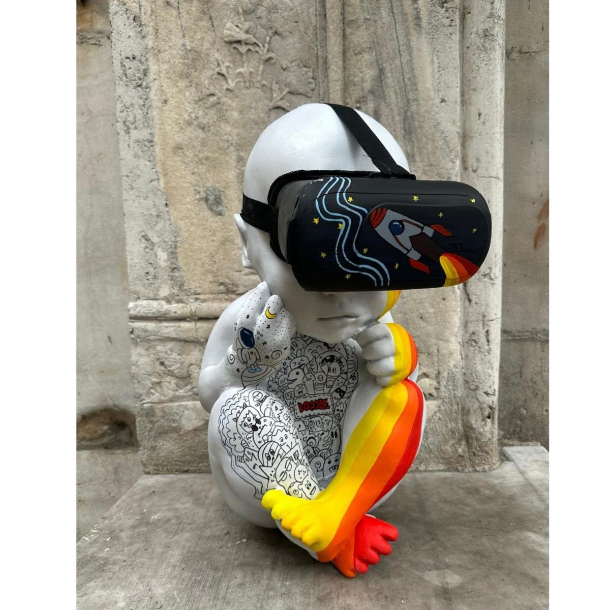Doodle Baby Sculpture -  Multi Colour | Artchi – image 2