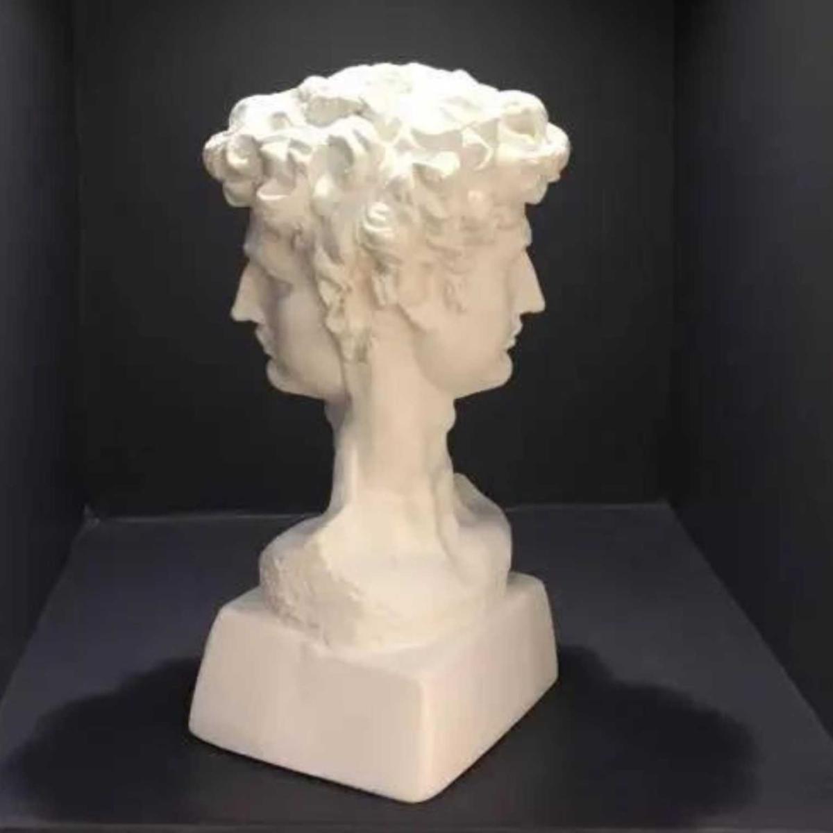 White Double Head David | Artchi – image 2
