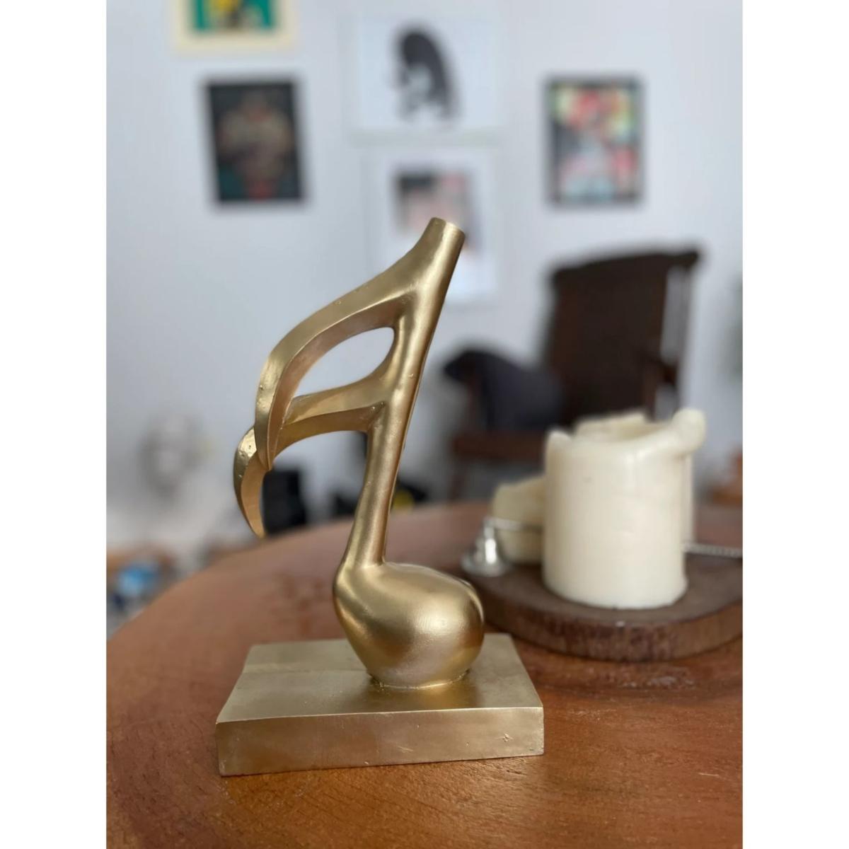 Golden Note Design Sculpture White Artchi – image 2