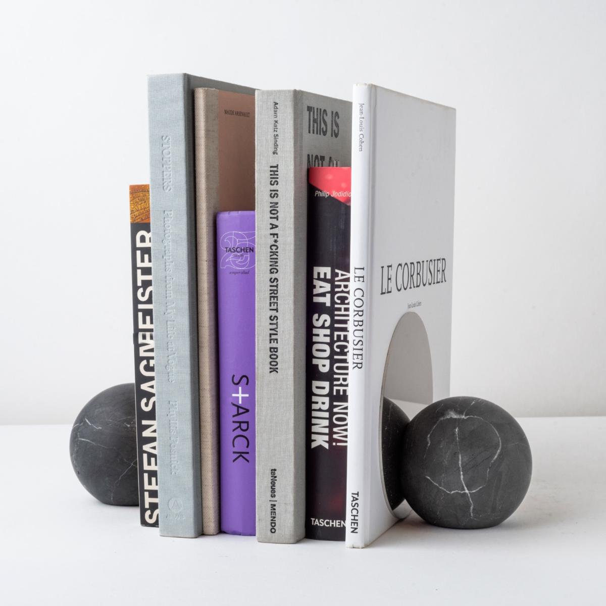 Black / Silver Bookends Marble & Stainless Steel - Black, Silver . Bruci Editora De Diseño – image 3