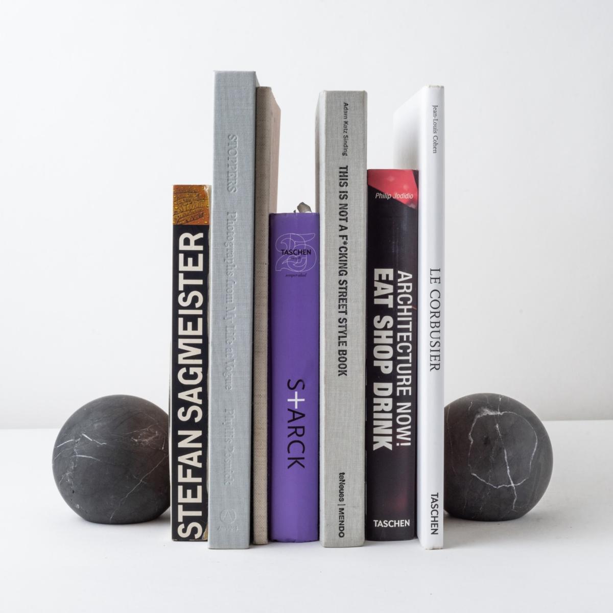 Black / Silver Bookends Marble & Stainless Steel - Black, Silver . Bruci Editora De Diseño – image 4