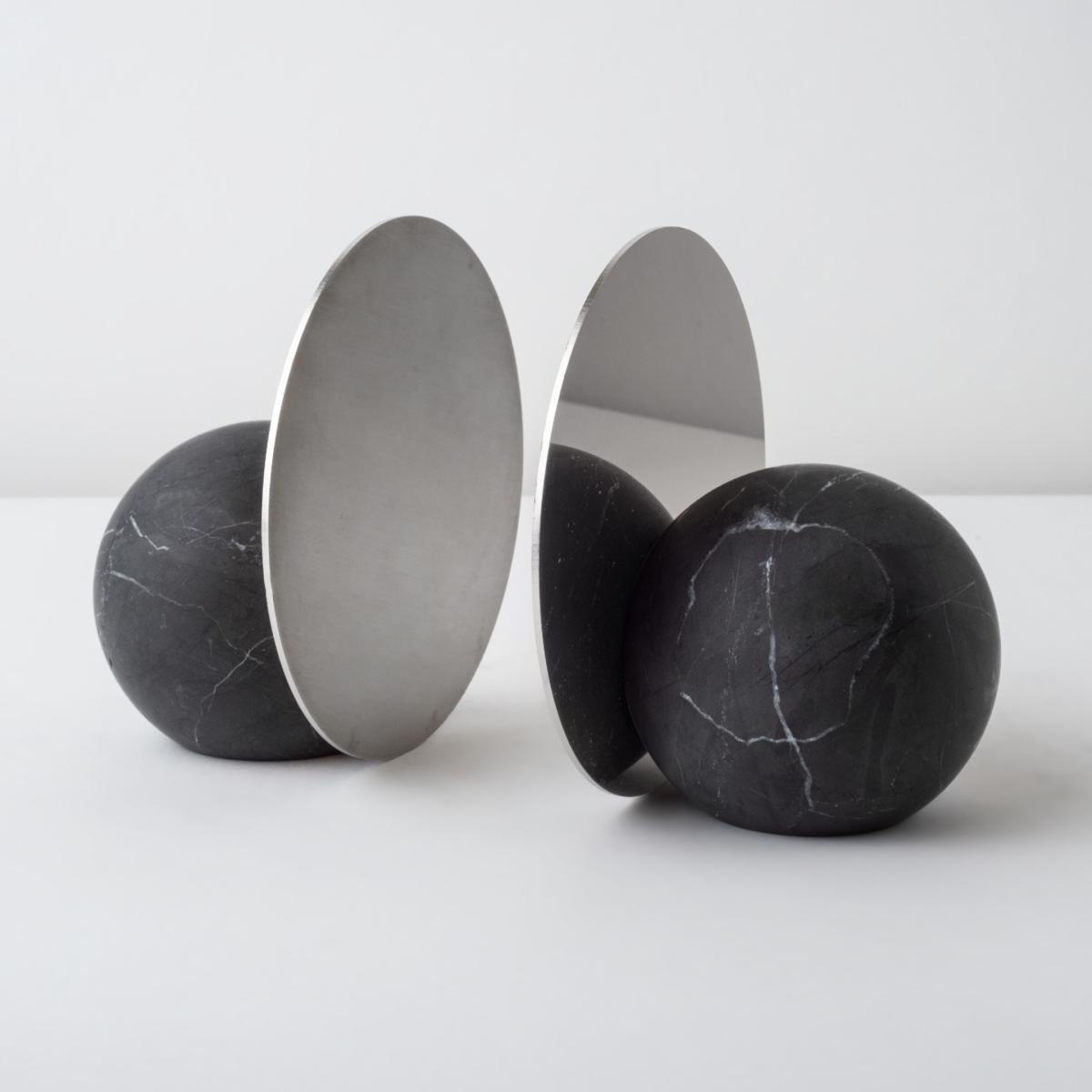 Black / Silver Bookends Marble & Stainless Steel - Black, Silver . Bruci Editora De Diseño – image 6