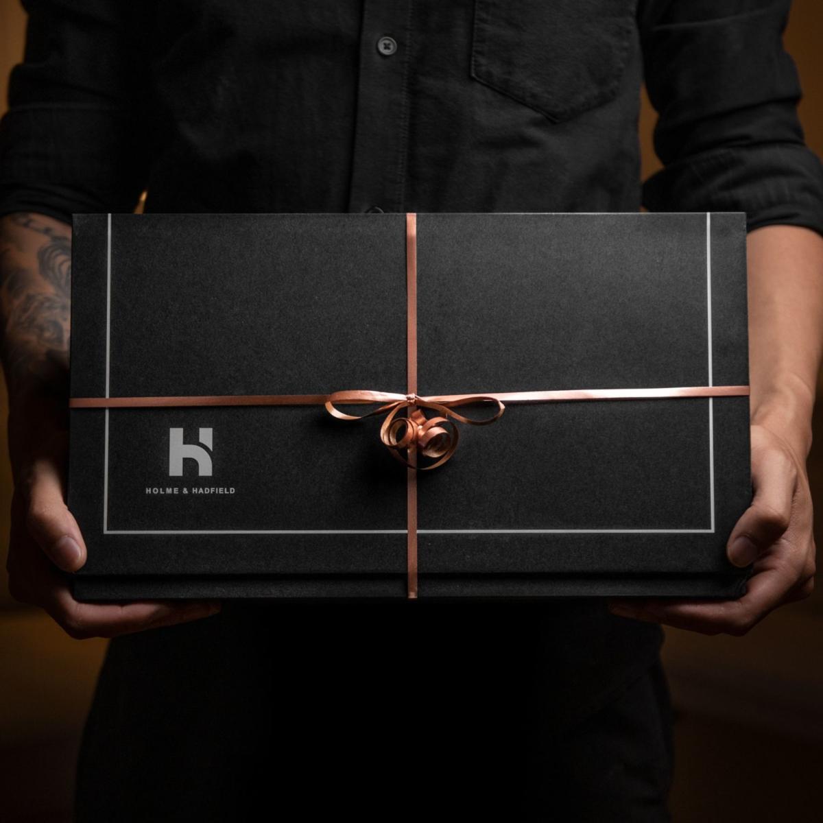 The Chest - Black | One Size | Holme & Hadfield – image 9