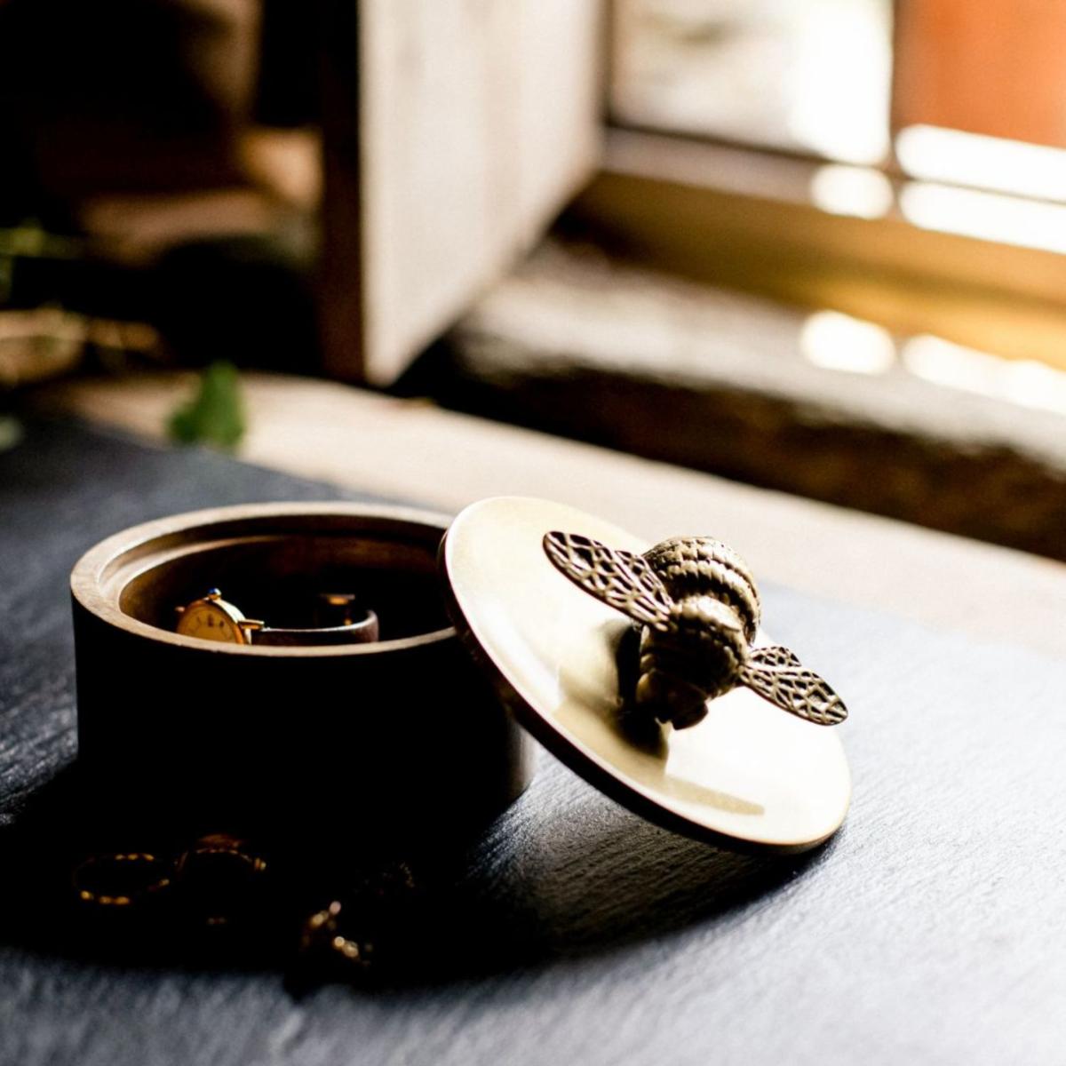 Gold / Brown Bee Decorative Trinket Box Adams & Mack – image 3