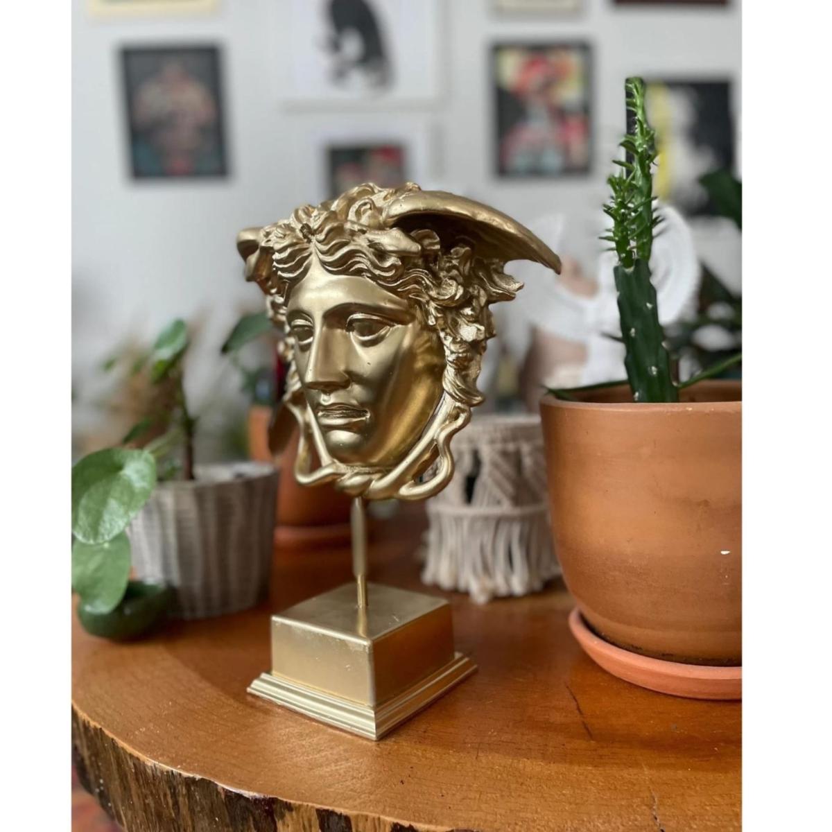 Golden Gaze | Artchi – image 3