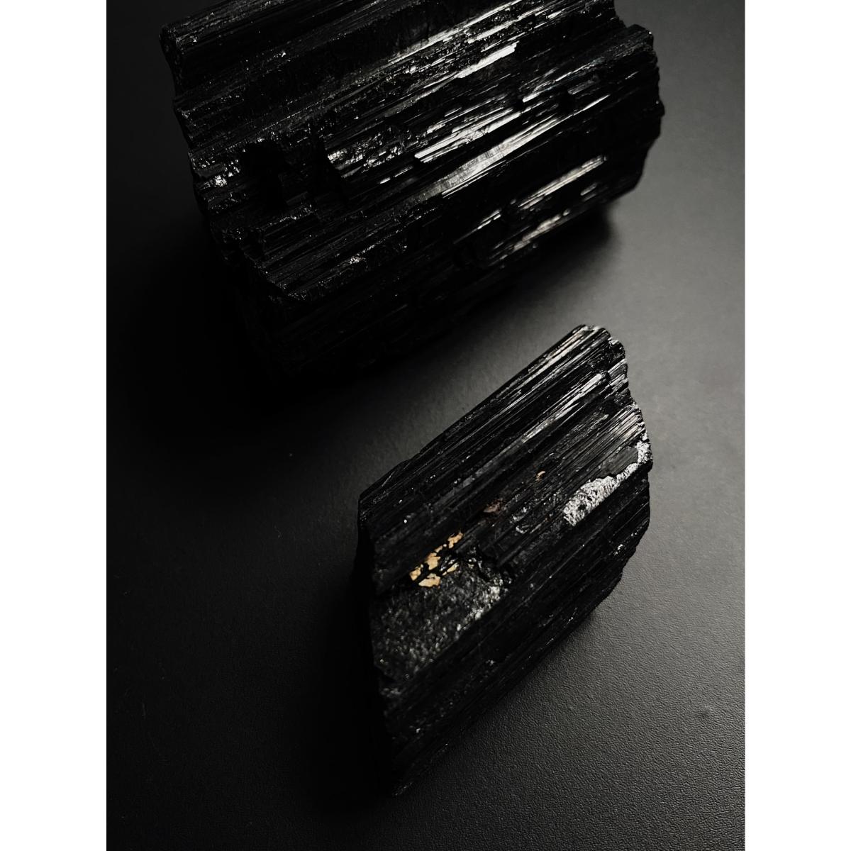 Rough Black Tourmaline | One Size | Lemuria Store – image 3